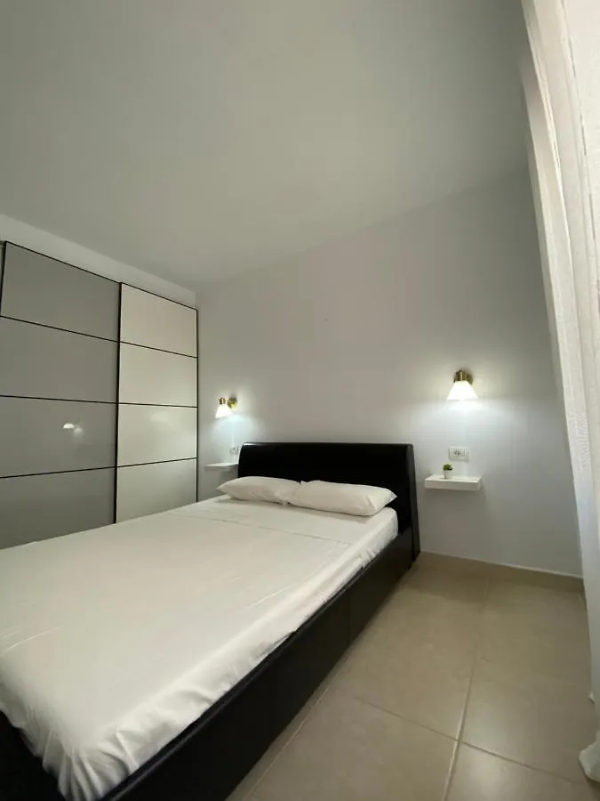 Διαμέρισμα Apartamento En Los Cristianos - Free Wifi